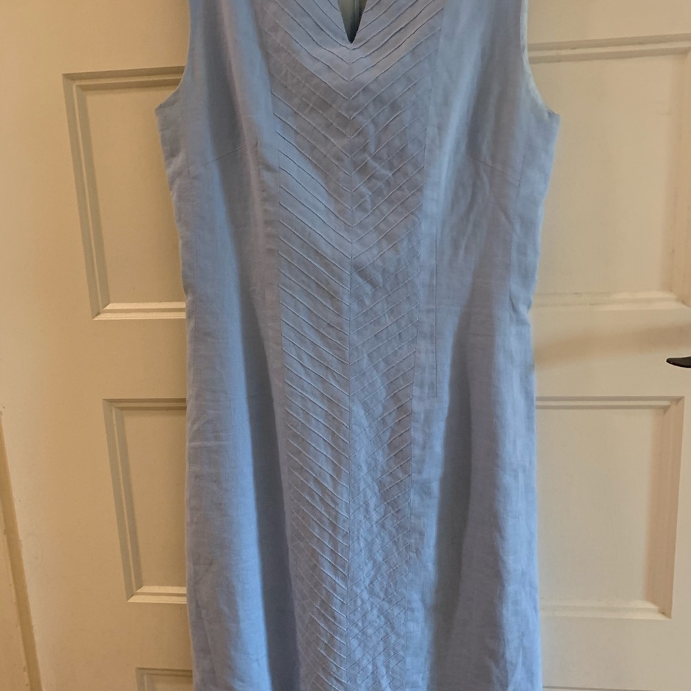 Pur Light Blue Sleeveless V-Neck Shift Dress
